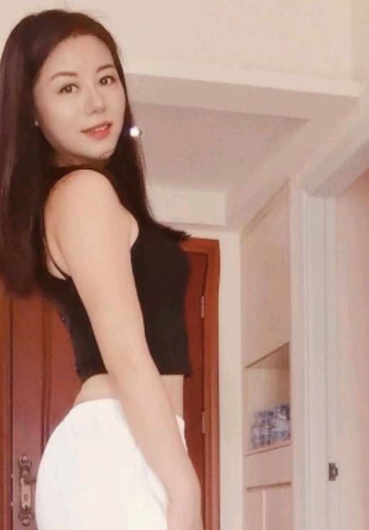 水多粉嫩的妹子